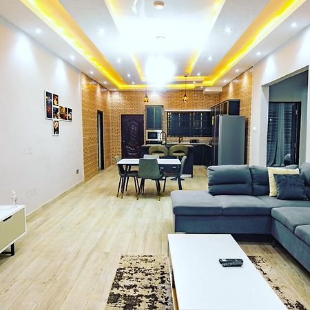 Cloud9 Luxury Apartments Accra Ngoại thất bức ảnh