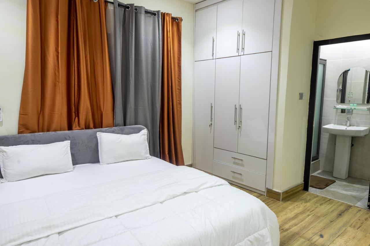 Cloud9 Luxury Apartments Accra Ngoại thất bức ảnh